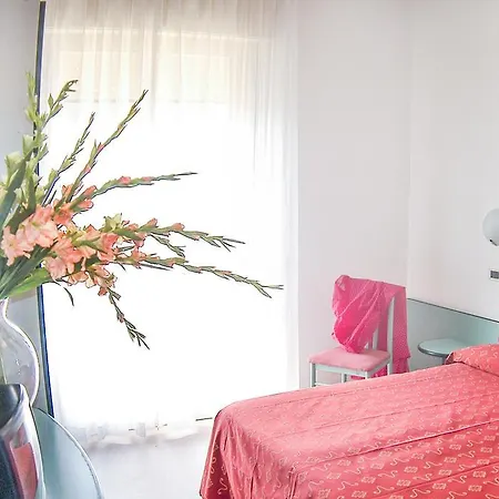 Gaia Hotell 3*